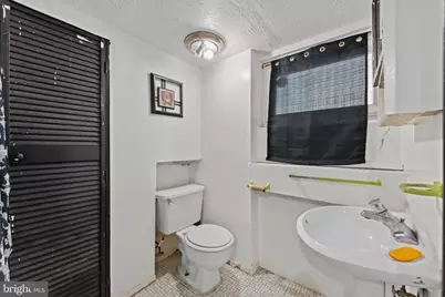 2405 Rhode Island Avenue NE, Washington, DC 20018 - Photo 16