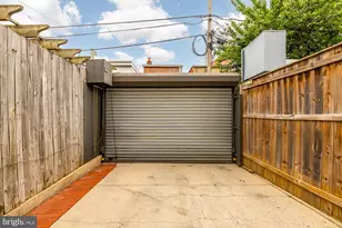 1736 V St NW, Washington, DC 20009 - Photo 40