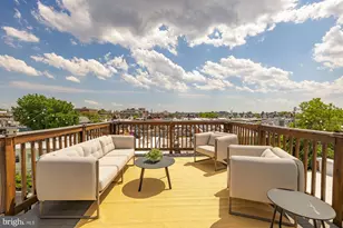 1736 V St NW, Washington, DC 20009 - Photo 32