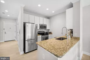 1391 Pennsylvania Ave. SE, Washington, DC 20003 - Photo 2