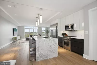 1827 Wiltberger Street NW #405, Washington, DC 20001 - Photo 2