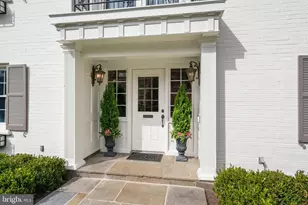 2618 30th St NW, Washington, DC 20008 - Photo 2