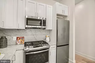 1009 17th St NE, Washington, DC 20002 - Photo 8
