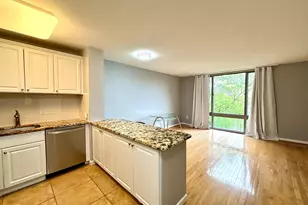 950 25th St NW, Washington, DC 20037 - Photo 2
