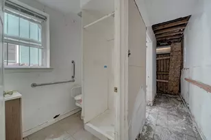 28 Hanover Pl NW, Washington, DC 20001 - Photo 18