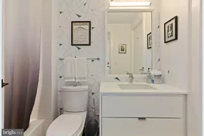 1011 M Street NW #703, Washington, DC 20001 - Photo 24