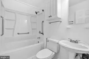 2015 4th St NE, Washington, DC 20002 - Photo 26
