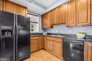 610 Irving St NW, Washington, DC 20010 - Photo 12