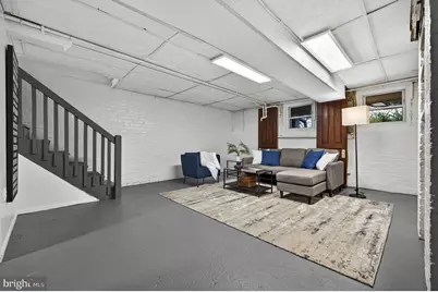 323 13th Street SE, Washington, DC 20003 - Photo 36