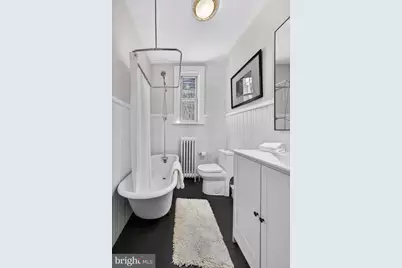 323 13th Street SE, Washington, DC 20003 - Photo 30