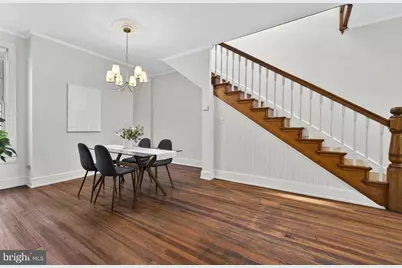 323 13th Street SE, Washington, DC 20003 - Photo 12
