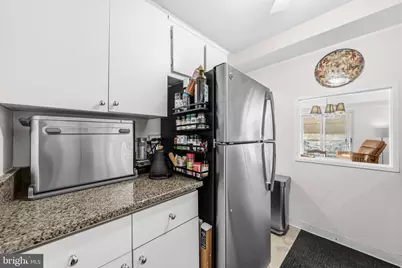 730 24th Street NW #600, Washington, DC 20037 - Photo 6