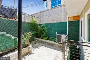 2429 Ontario Rd NW, Washington, DC 20009 - Photo 46