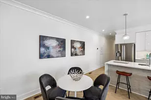 2429 Ontario Rd NW, Washington, DC 20009 - Photo 4