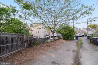 707 Burns Street SE, Washington, DC 20019 - Photo 32