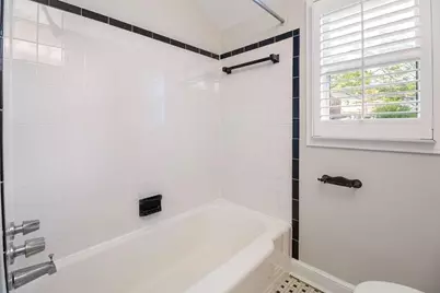 707 Burns Street SE, Washington, DC 20019 - Photo 16