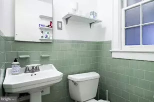 565 23rd Pl NE, Washington, DC 20002 - Photo 16