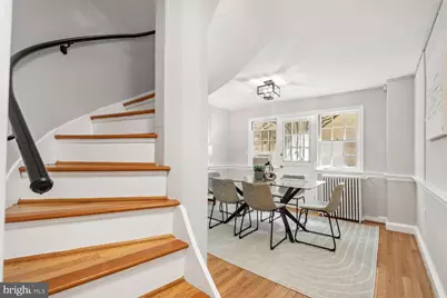 2702 Dumbarton Street NW, Washington, DC 20007 - Photo 6
