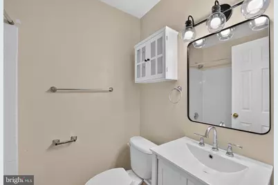 1240 18th Street NE #2, Washington, DC 20002 - Photo 10