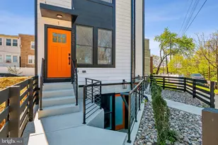 2333 Fairlawn Ave SE, Washington, DC 20020 - Photo 2