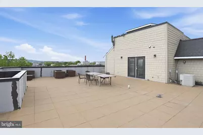 245 15th Street SE #301, Washington, DC 20003 - Photo 24