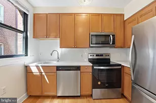 1858 California St NW, Washington, DC 20009 - Photo 30