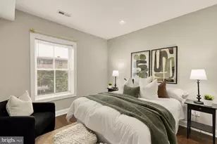 1018 13th St SE, Washington, DC 20003 - Photo 12