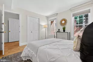 3297 Sutton Pl NW, Washington, DC 20016 - Photo 8