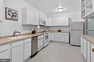 3297 Sutton Pl NW, Washington, DC 20016 - Photo 30
