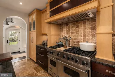 4845 Linnean Avenue NW, Washington, DC 20008 - Photo 12