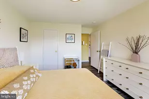 2501 Calvert St NW, Washington, DC 20008 - Photo 10