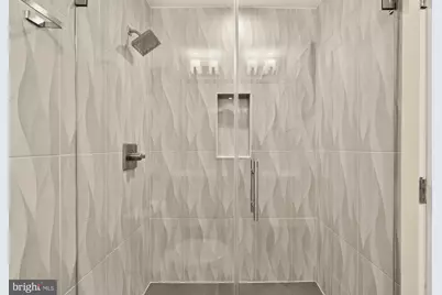 14 T Street NE #1, Washington, DC 20002 - Photo 18