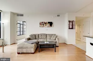 437 New York Ave NW, Washington, DC 20001 - Photo 8