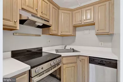 1820 Swann Street NW #4, Washington, DC 20009 - Photo 6