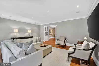2803 Q Street NW, Washington, DC 20007 - Photo 8