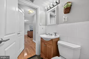 4840 MacArthur Blvd NW, Washington, DC 20007 - Photo 32