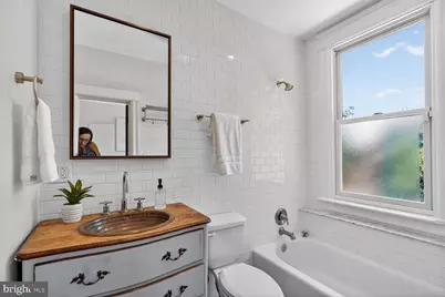 1435 A Street SE, Washington, DC 20003 - Photo 26