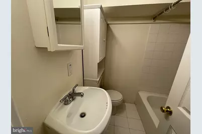 514 Columbia Road NW, Washington, DC 20001 - Photo 32