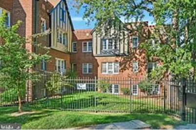 208 Farragut Street NW #207, Washington, DC 20011 - Photo 6