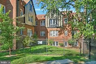 208 Farragut St NW, Washington, DC 20011 - Photo 6