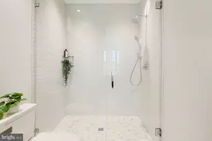 270 15th St SE, Washington, DC 20003 - Photo 20