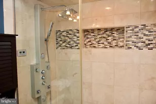 2128 1st St NW, Washington, DC 20001 - Photo 18