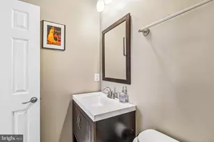233 S St NE, Washington, DC 20002 - Photo 22