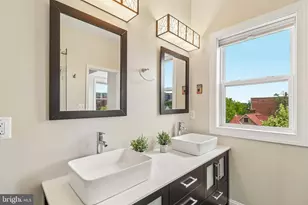 233 S St NE, Washington, DC 20002 - Photo 36