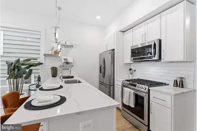 836 Varnum Street NW #201, Washington, DC 20011 - Photo 6
