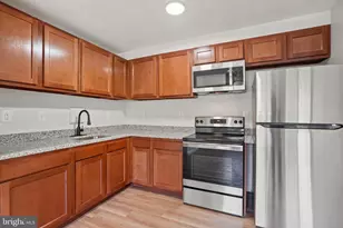 808 Chesapeake St SE, Washington, DC 20032 - Photo 2