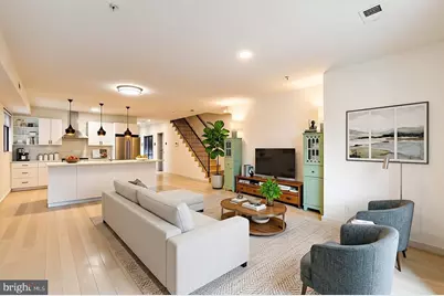 310 V Street NE #1, Washington, DC 20002 - Photo 4