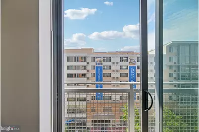 460 New York Avenue NW #607, Washington, DC 20001 - Photo 6