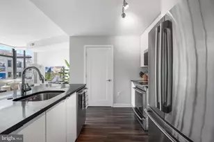 460 New York Ave NW, Washington, DC 20001 - Photo 14