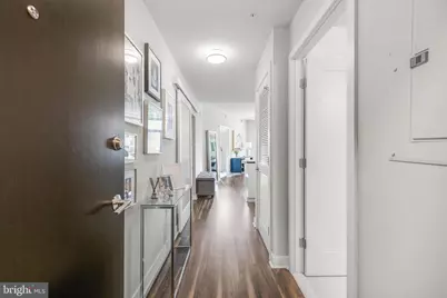 460 New York Avenue NW #607, Washington, DC 20001 - Photo 2
